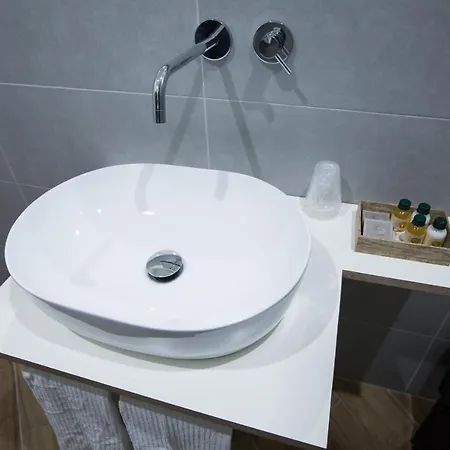 Sweet Night Πανσιόν 4*