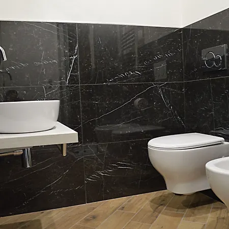 Sweet Night 4* لا سبيتسْيا