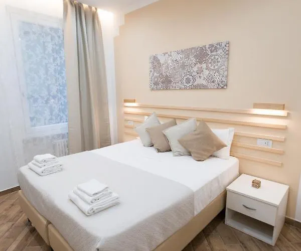 Πανσιόν Sweet Night Λα Σπέτσια