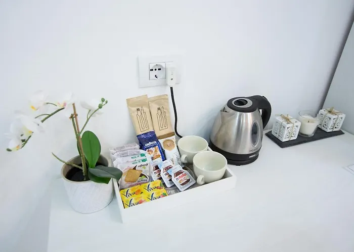 Πανσιόν Sweet Night 4*