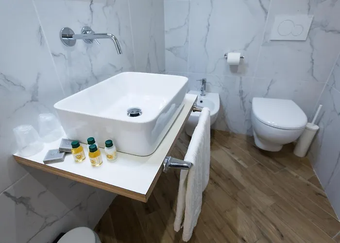 Πανσιόν Sweet Night